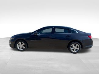 Used 2023 Chevrolet Malibu LS FWD video 3