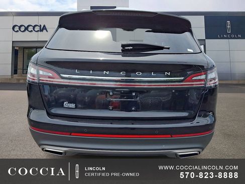 Certified 2022 Lincoln Nautilus Reserve AWD/4WD image 5