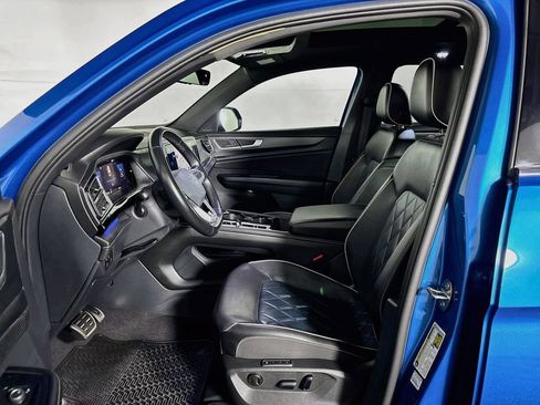 Used 2024 Volkswagen Atlas Cross Sport SEL Premium R-Line AWD/4WD image 11