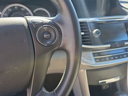 Used 2015 Honda Accord EX-L image 18