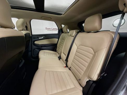 Used 2018 Ford Edge SEL w/ Equipment Group 201A image 25