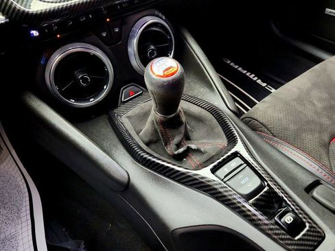 Used 2021 Chevrolet Camaro LT w/ RS Package image 16