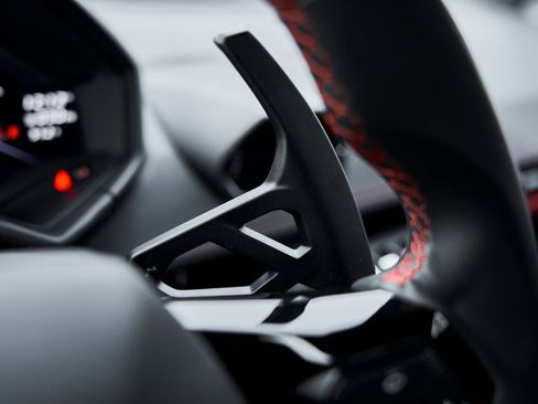 Used 2023 Lamborghini Huracan EVO image 57