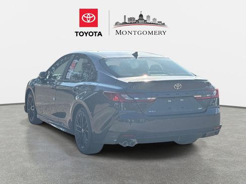 New 2026 Toyota Camry SE FWD image 5