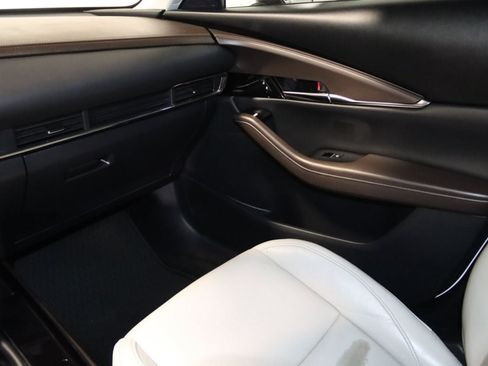 Used 2020 MAZDA CX-30 AWD w/ Premium Package image 45