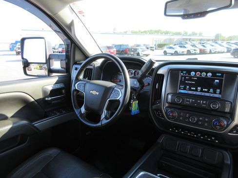 Used 2019 Chevrolet Silverado 2500 LTZ w/ Duramax Plus Package AWD/4WD image 29