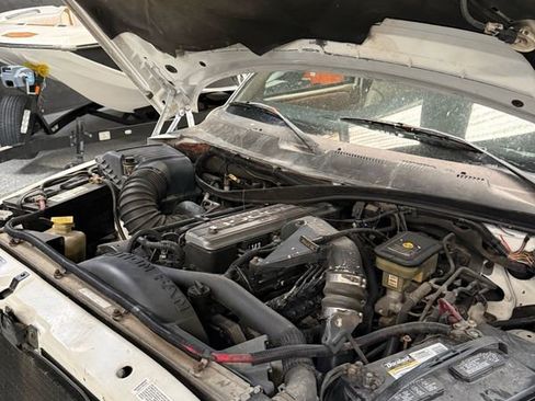 Used 1997 Dodge Ram 3500 Truck ST image 16