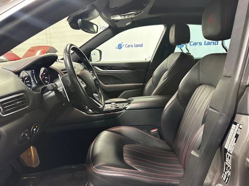 Used 2022 Maserati Levante Modena image 10