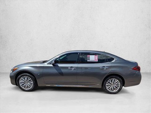 Used 2016 INFINITI Q70 L 3.7 AWD/4WD image 8