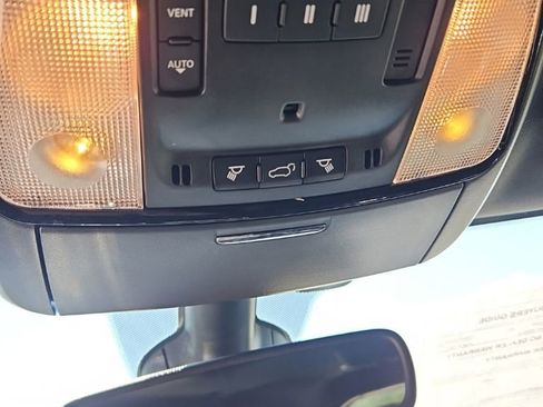 Used 2021 Dodge Durango R/T w/ Blacktop Package AWD/4WD image 27