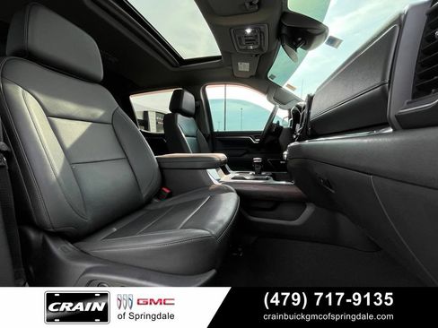Used 2024 GMC Sierra 1500 SLT w/ SLT Premium Plus Package AWD/4WD image 30