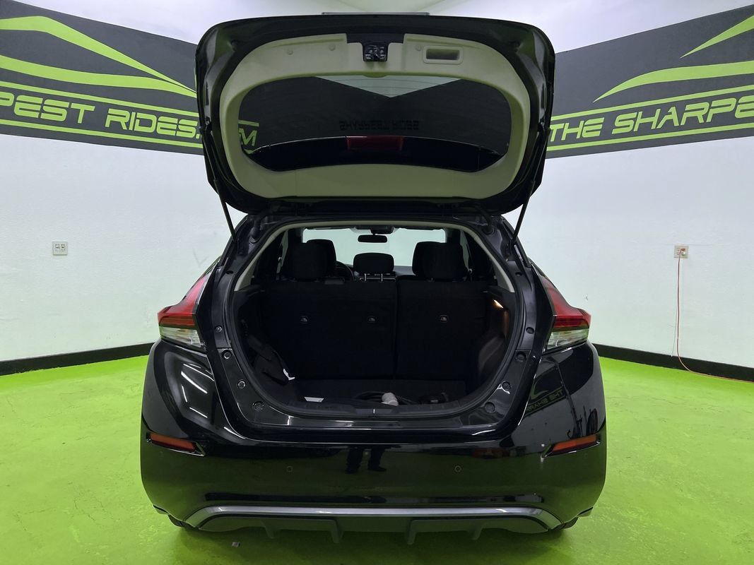 Used 2025 Nissan Leaf S FWD image 9