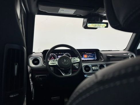 Used 2021 Mercedes-Benz G 550 image 44