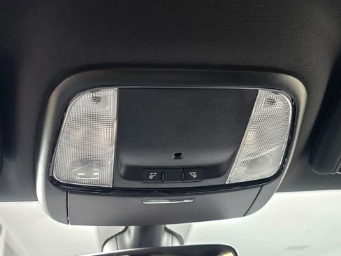 Certified 2024 Dodge Durango SXT image 17