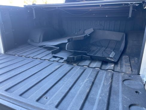 Used 2021 Chevrolet Silverado 1500 High Country w/ Technology Package image 27