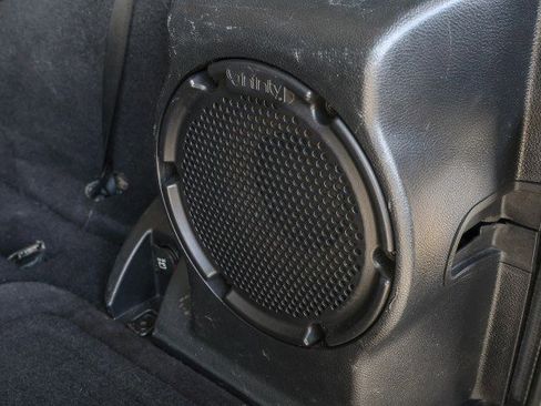 Used 2012 Jeep Wrangler Rubicon w/ PWR Convenience Group AWD/4WD image 30