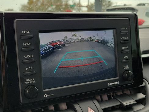 Used 2022 Toyota RAV4 XLE image 23