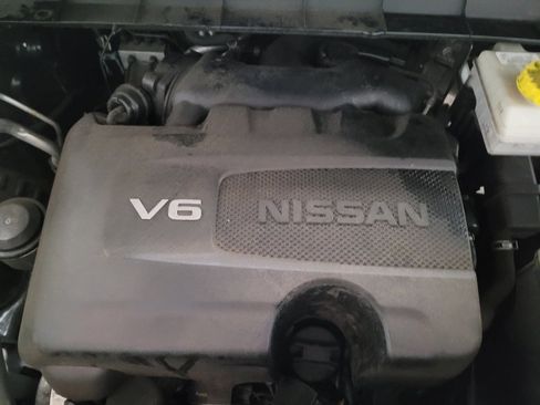 Used 2022 Nissan Pathfinder Platinum w/ Cargo Package FWD image 30