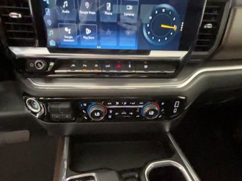 Used 2023 Chevrolet Silverado 1500 High Country w/ High Country Premium Package AWD/4WD image 30