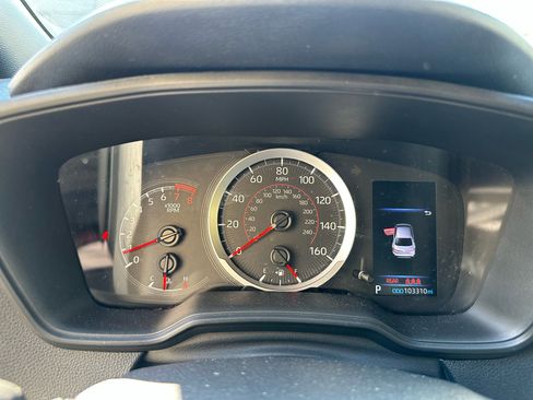 Used 2021 Toyota Corolla SE image 14