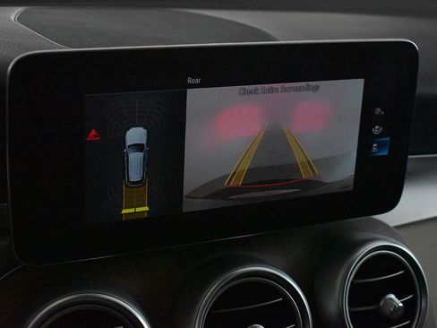 Used 2022 Mercedes-Benz GLC 300 4MATIC image 22