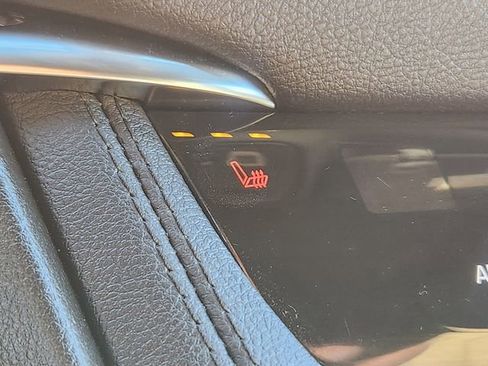 Used 2023 Cadillac XT5 Sportv image 25