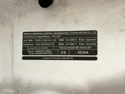Used 2022 Nissan Kicks S FWD image 17