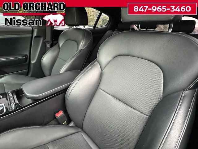 Used 2022 Kia Stinger GT-Line AWD/4WD image 12