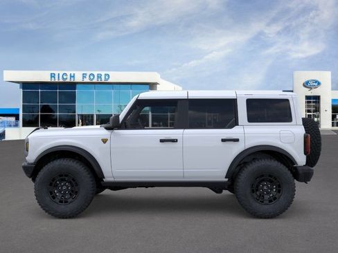 New 2026 Ford Bronco Badlands AWD/4WD image 3