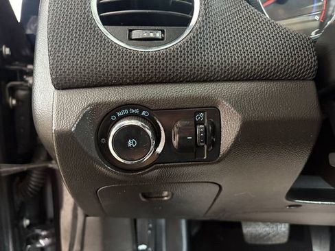 Used 2015 Chevrolet Cruze LT w/ Sun And Sound Package FWD image 18