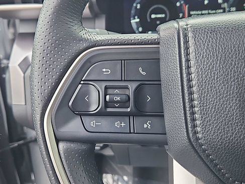 Used 2025 Toyota 4Runner TRD Sport Premium AWD/4WD image 28