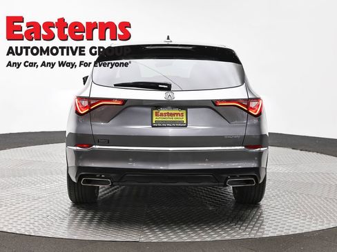 Used 2023 Acura MDX SH-AWD w/ Technology Package image 6