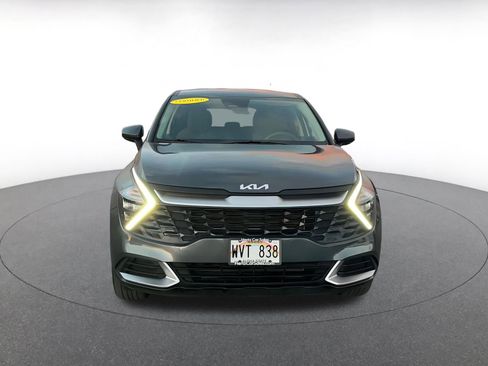 Used 2023 Kia Sportage LX image 4