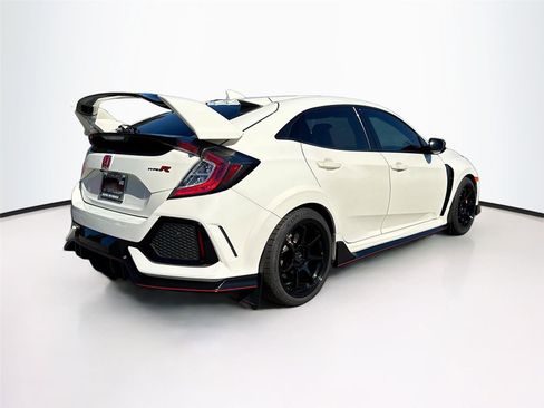Used 2019 Honda Civic Type R image 7
