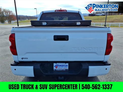 Used 2021 Toyota Tundra Limited w/ Limited Premium Package image 5