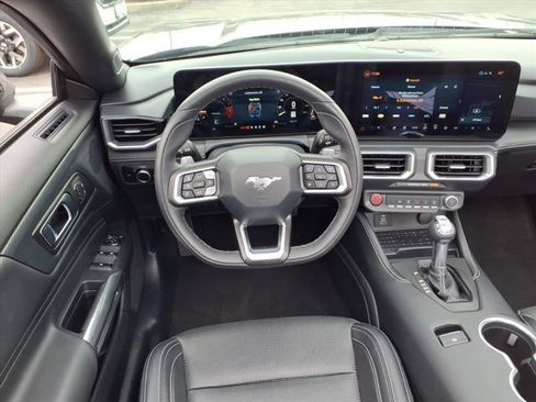 Used 2024 Ford Mustang GT Premium image 7