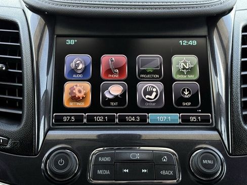 Used 2017 Chevrolet Impala LT FWD image 36