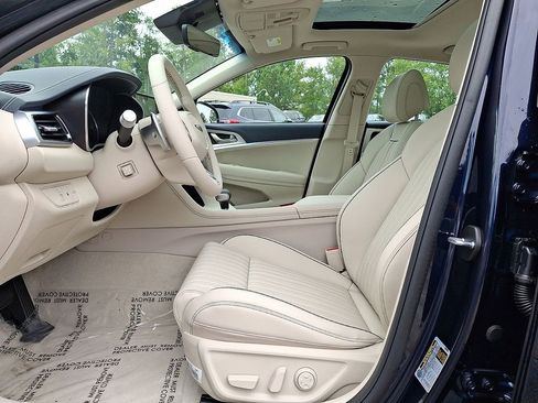 New 2026 Genesis G70 2.5T Prestige image 14