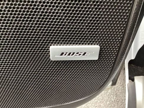 Used 2021 Buick Enclave Essence w/ Sound and Sites Package image 28