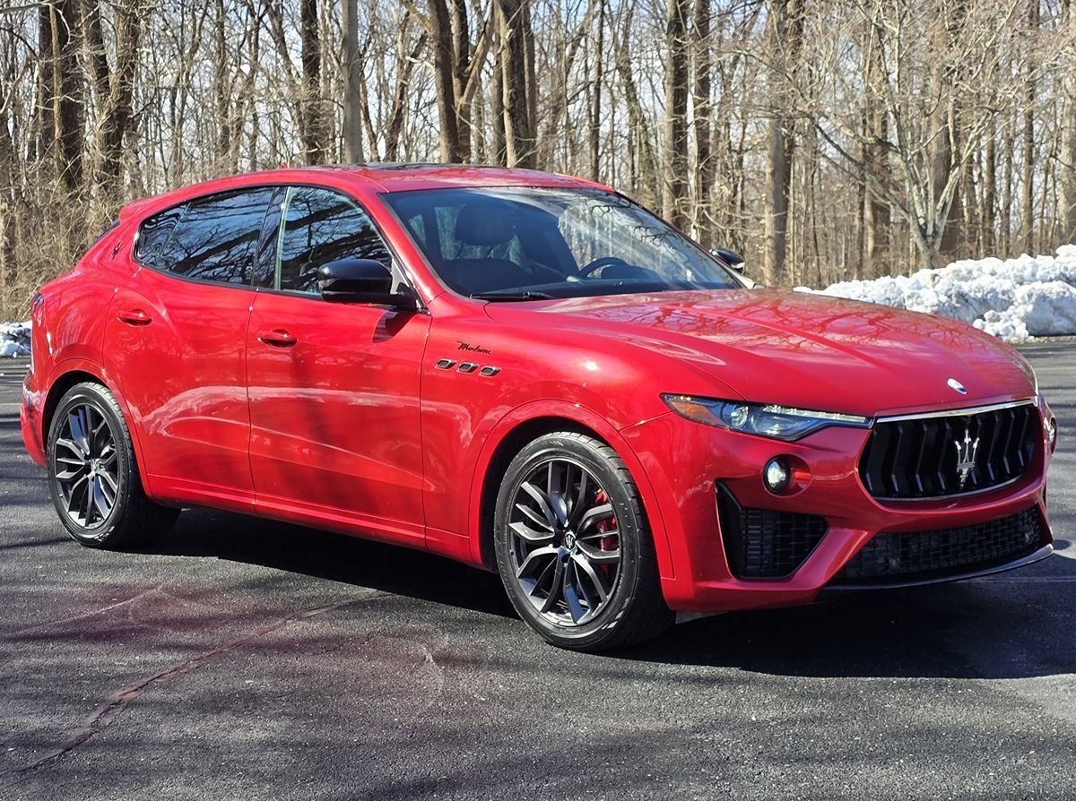 Used 2023 Maserati Levante Modena AWD/4WD image 8