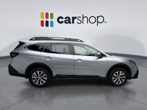 Used 2022 Subaru Outback Premium AWD/4WD image 6