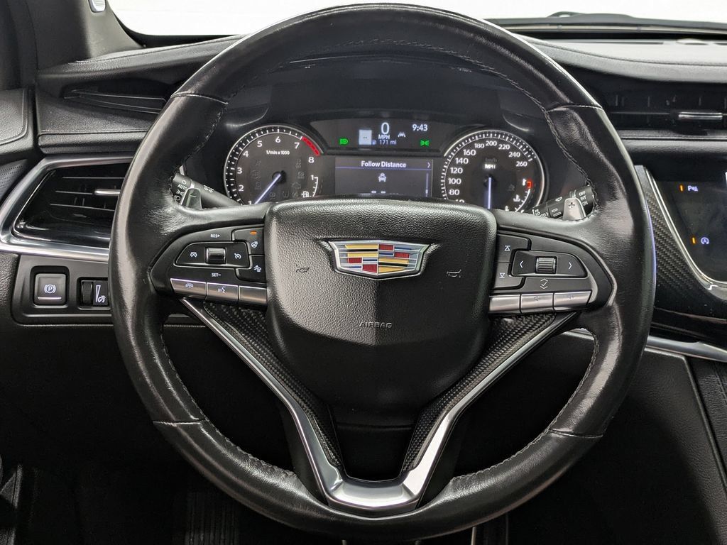 Used 2024 Cadillac XT6 Sport AWD/4WD image 40