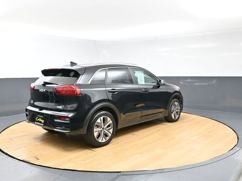 Used 2022 Kia Niro EX Premium FWD image 43