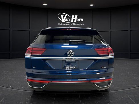 Used 2022 Volkswagen Atlas Cross Sport SE image 4