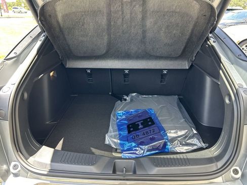 New 2025 Buick Envista Avenir image 11