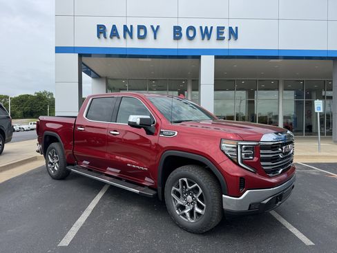 New 2026 GMC Sierra 1500 SLT image 1