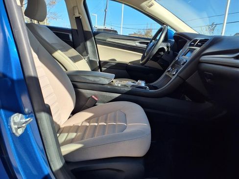 Used 2018 Ford Fusion S image 6