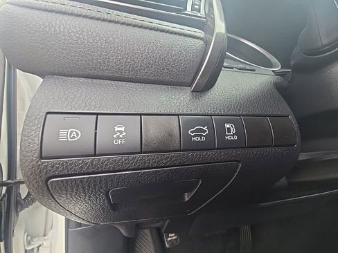 Used 2022 Toyota Camry LE FWD image 15