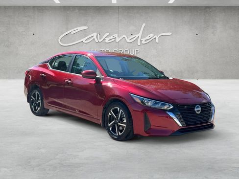 Used 2024 Nissan Sentra SV FWD image 2