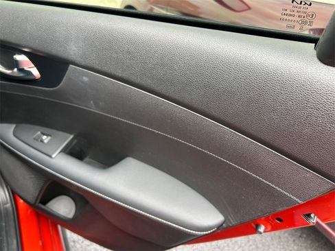 Used 2023 Kia Forte GT-Line image 30